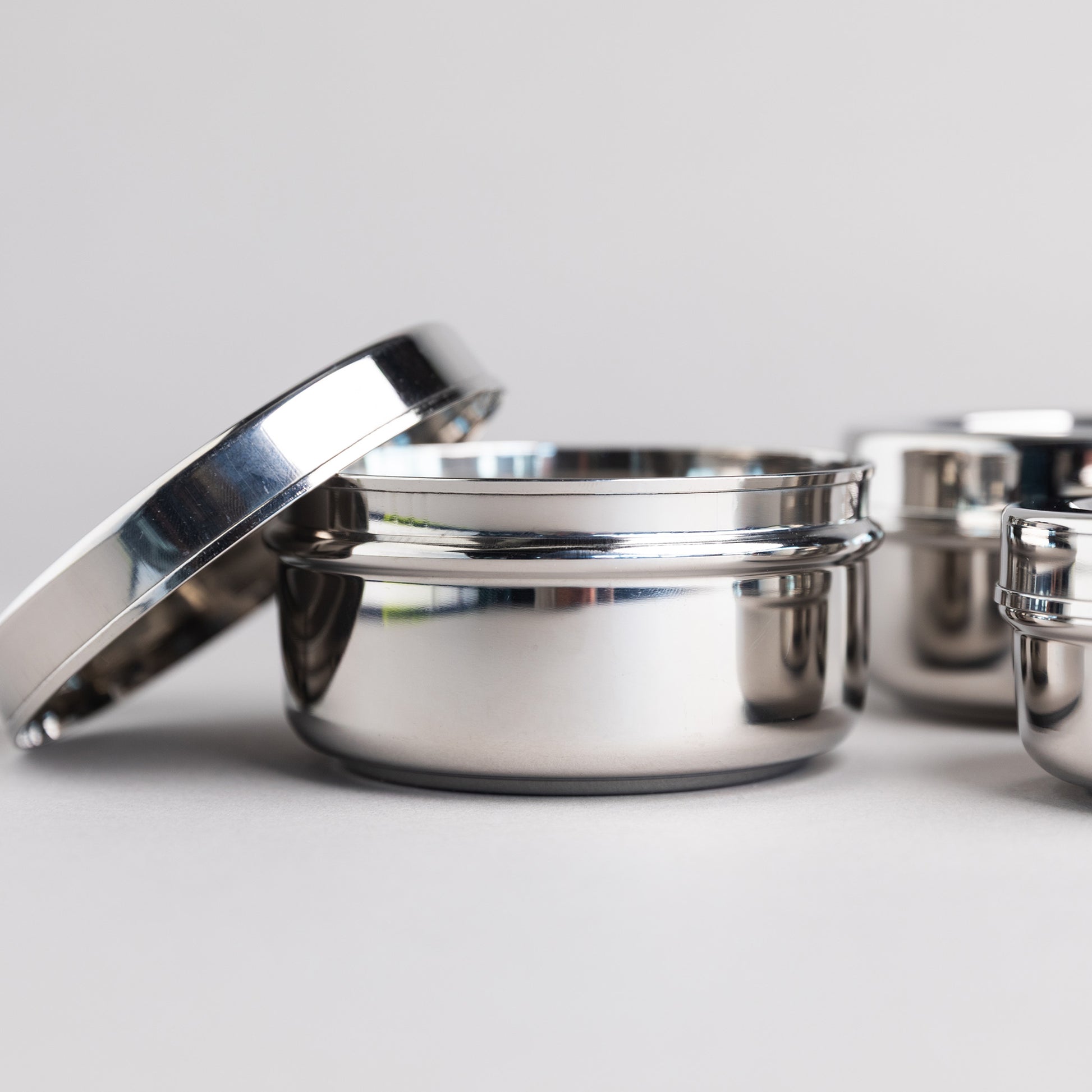 Stainless steel snack box with lid