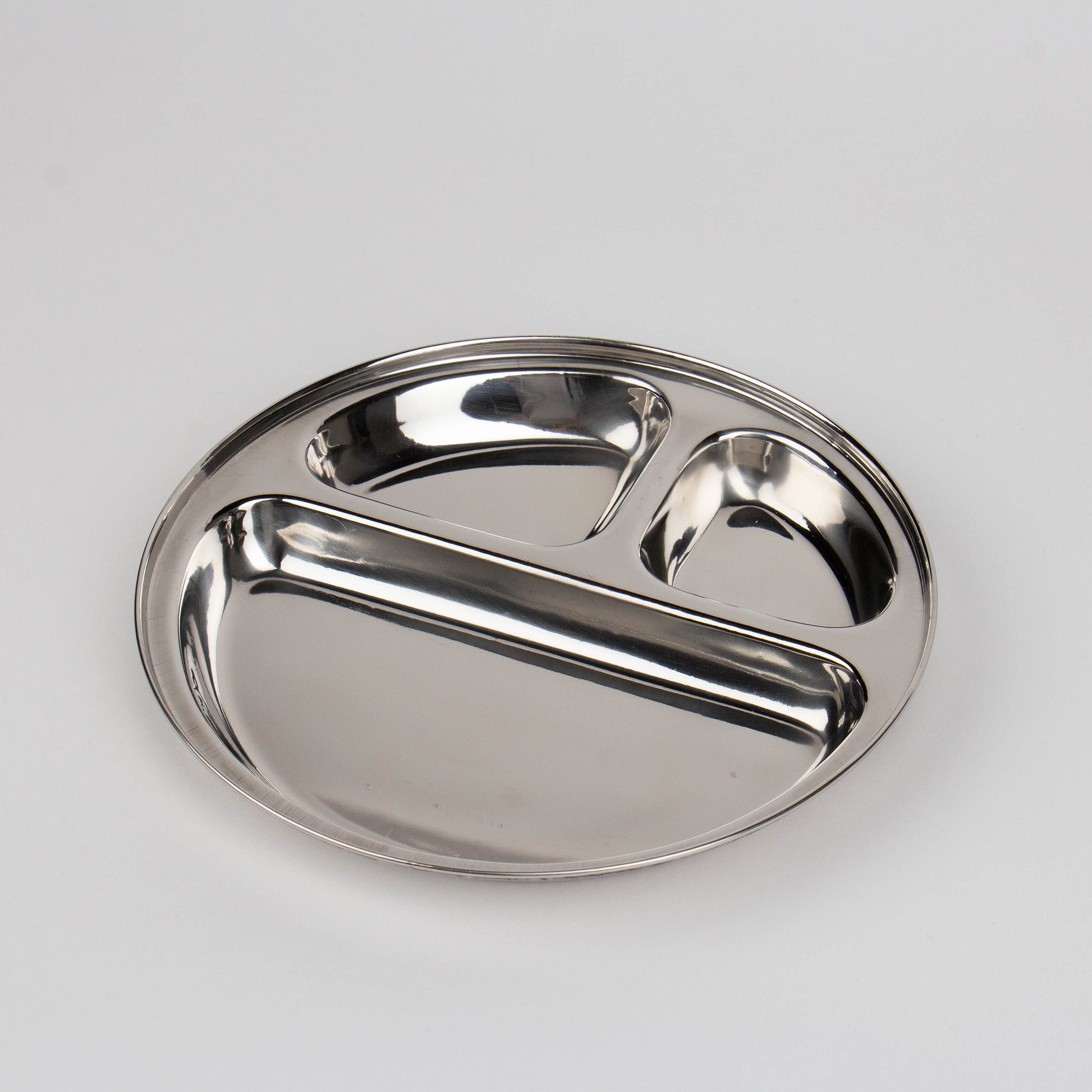 round stainless steel plate with compartments for children at the top